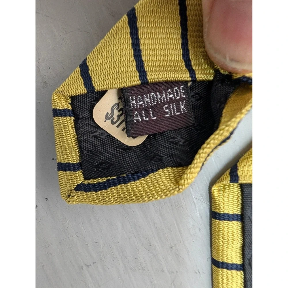Vintage‎ Ashford & Brooks London Stripe Handmade Silk Neck Tie Yellow Black NEW